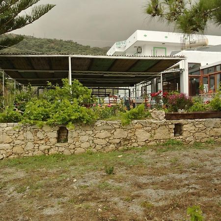 Kleanthis Apartments Rodhákinon Luaran gambar