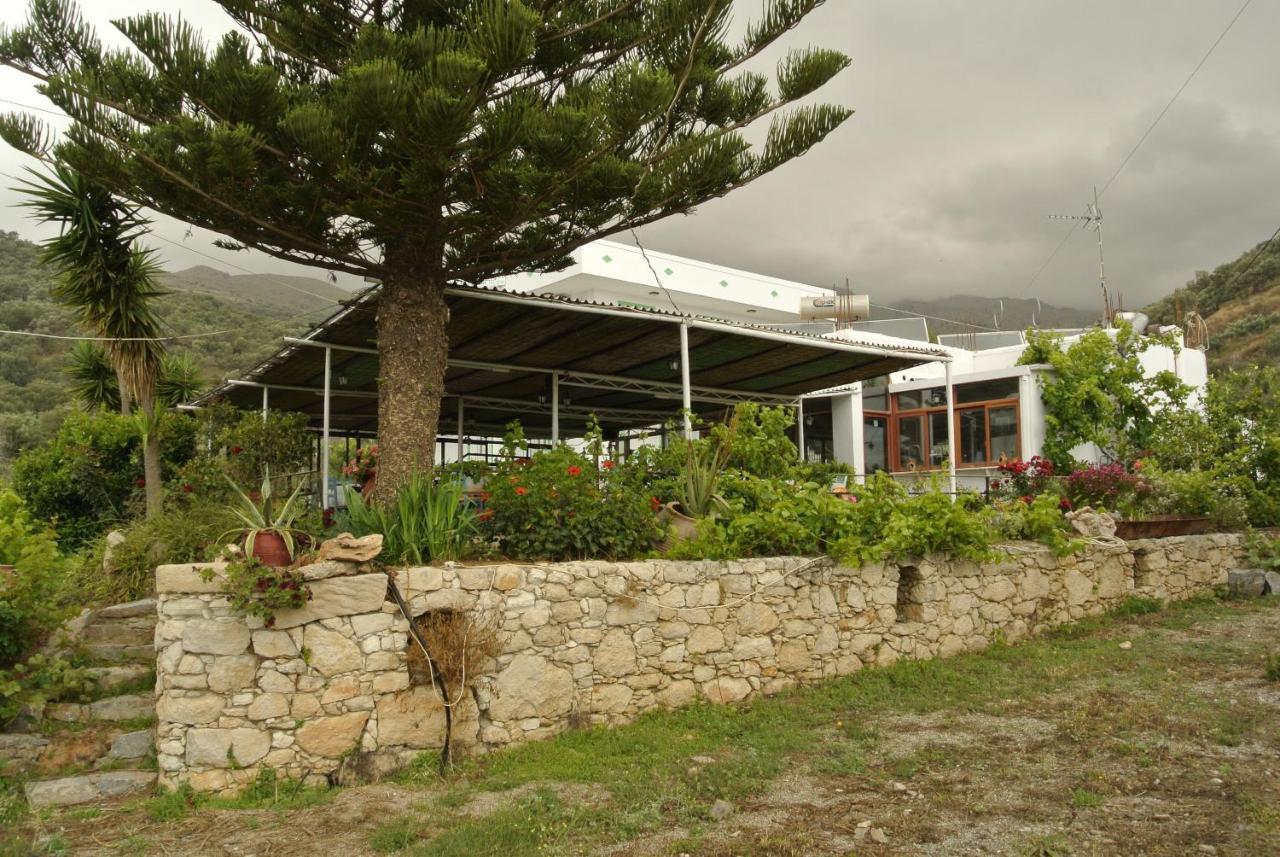 Kleanthis Apartments Rodhákinon Luaran gambar