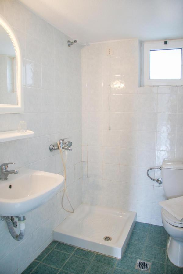 Kleanthis Apartments Rodhákinon Bilik gambar